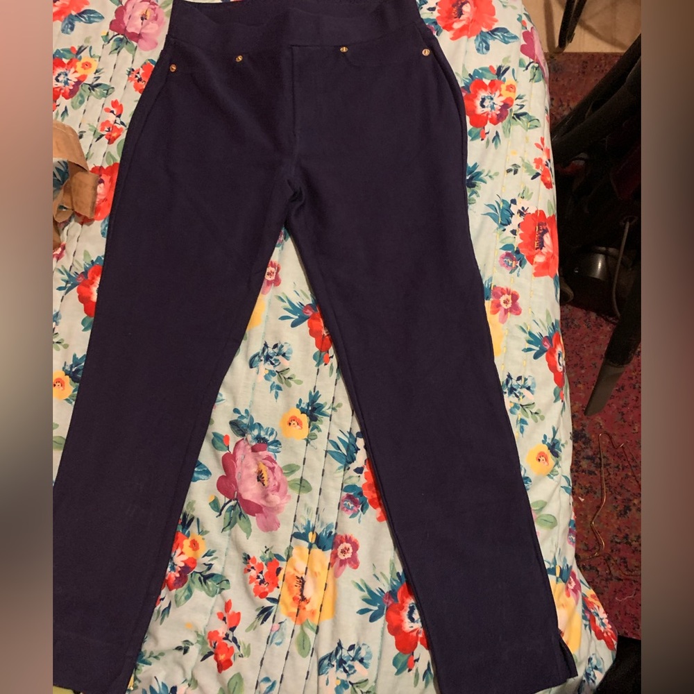 Worn 1x Michael Kors denim look leggings with side split on cuff. Size small.